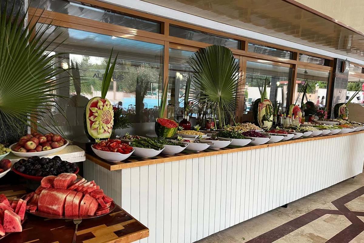 Alexius Beach Hotel 贝尔迪比 外观 照片
